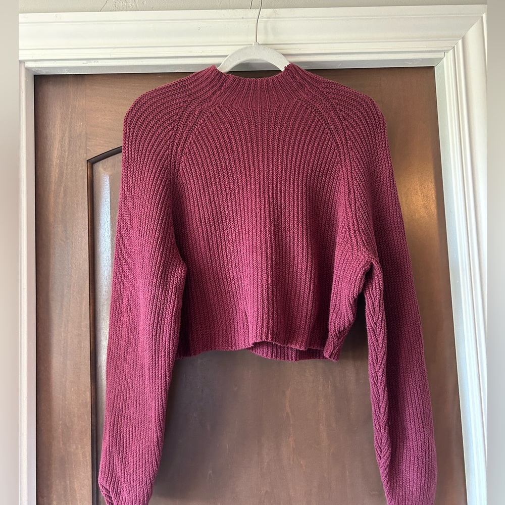 HOLLISTER, Cropped Polyester Chunky-Knit Mock Neck Soft Sweater, Maroon, Size: M